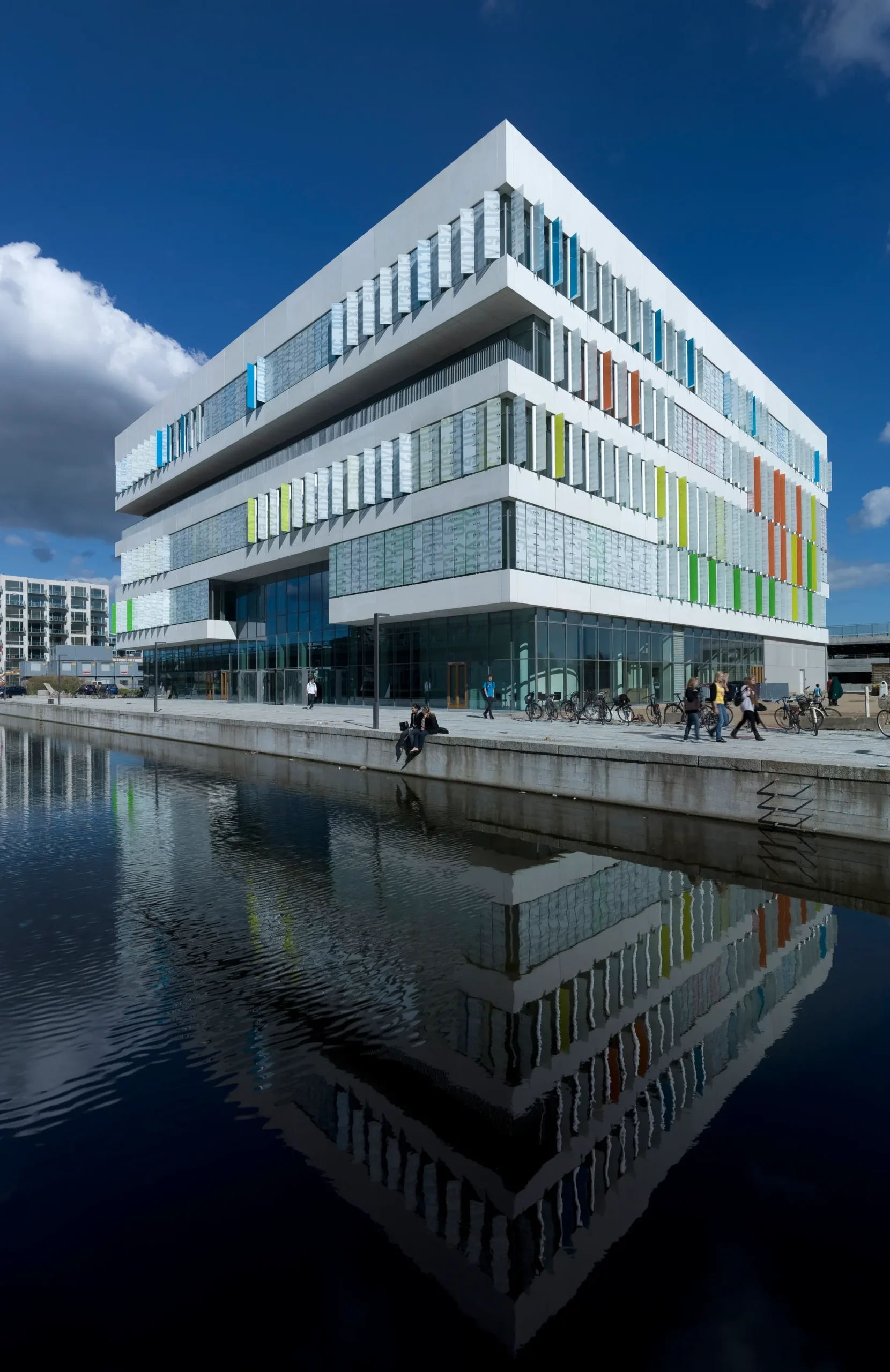 Ørestad Gymnasium i København S hvor mange elever fra NorthDrive køreskole tager kørekort